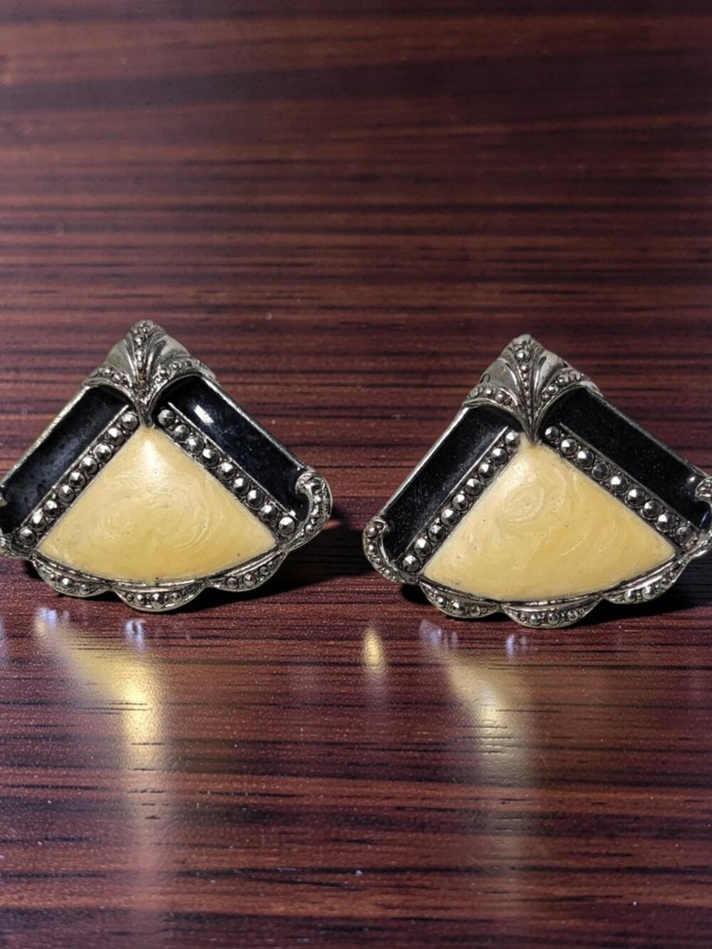 Vintage Avon Art Deco Faux Marcasite Pearlized Cream Black Enamel Fan Earrings